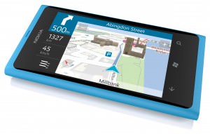 Nokia Lumia 80 Cyan: Karten